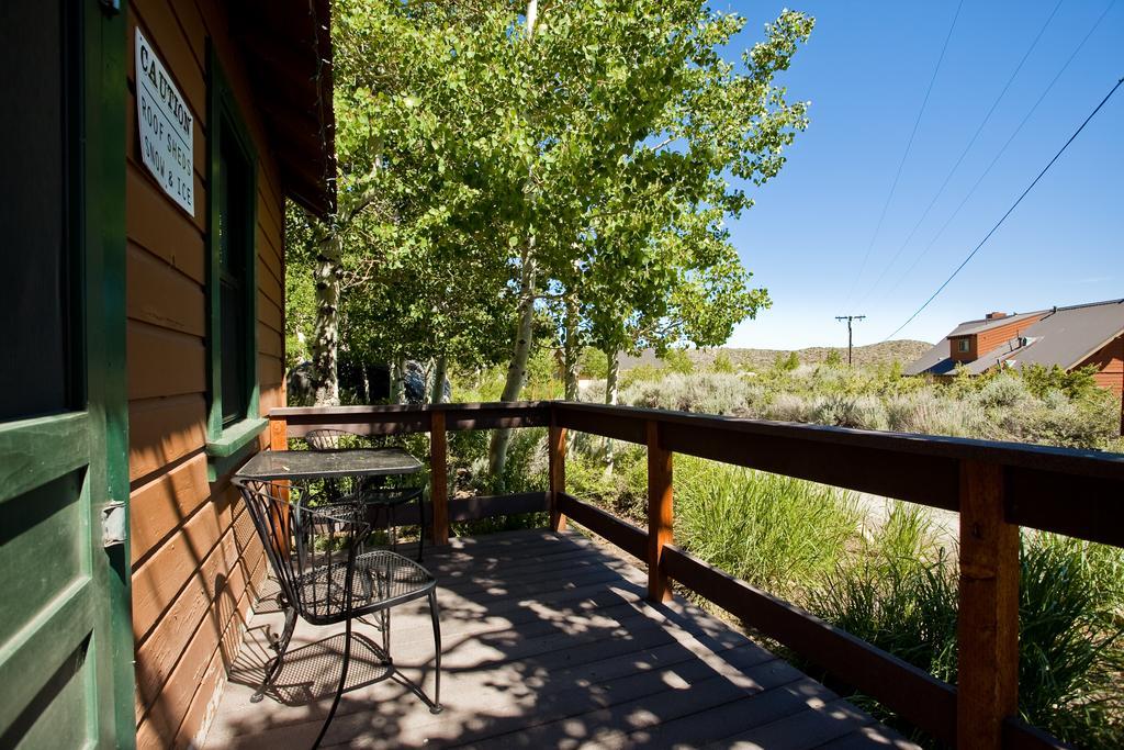 Convict Lake Resort 맘모스 레이크스 외부 사진