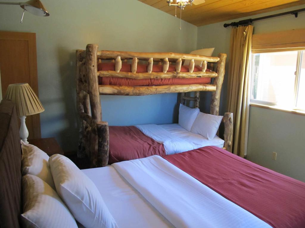 Convict Lake Resort 맘모스 레이크스 외부 사진