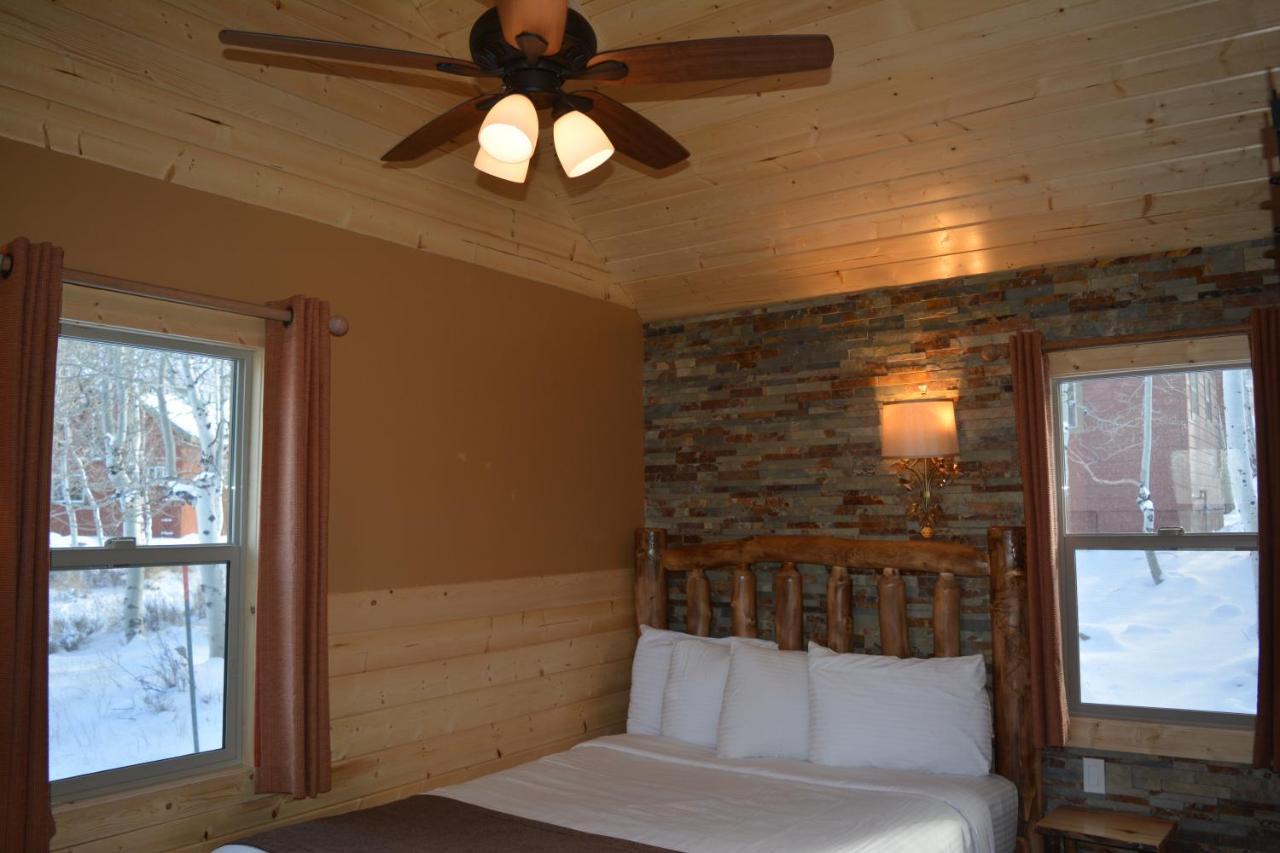 Convict Lake Resort 맘모스 레이크스 외부 사진